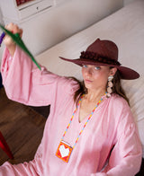 Amor de mis amores Hat